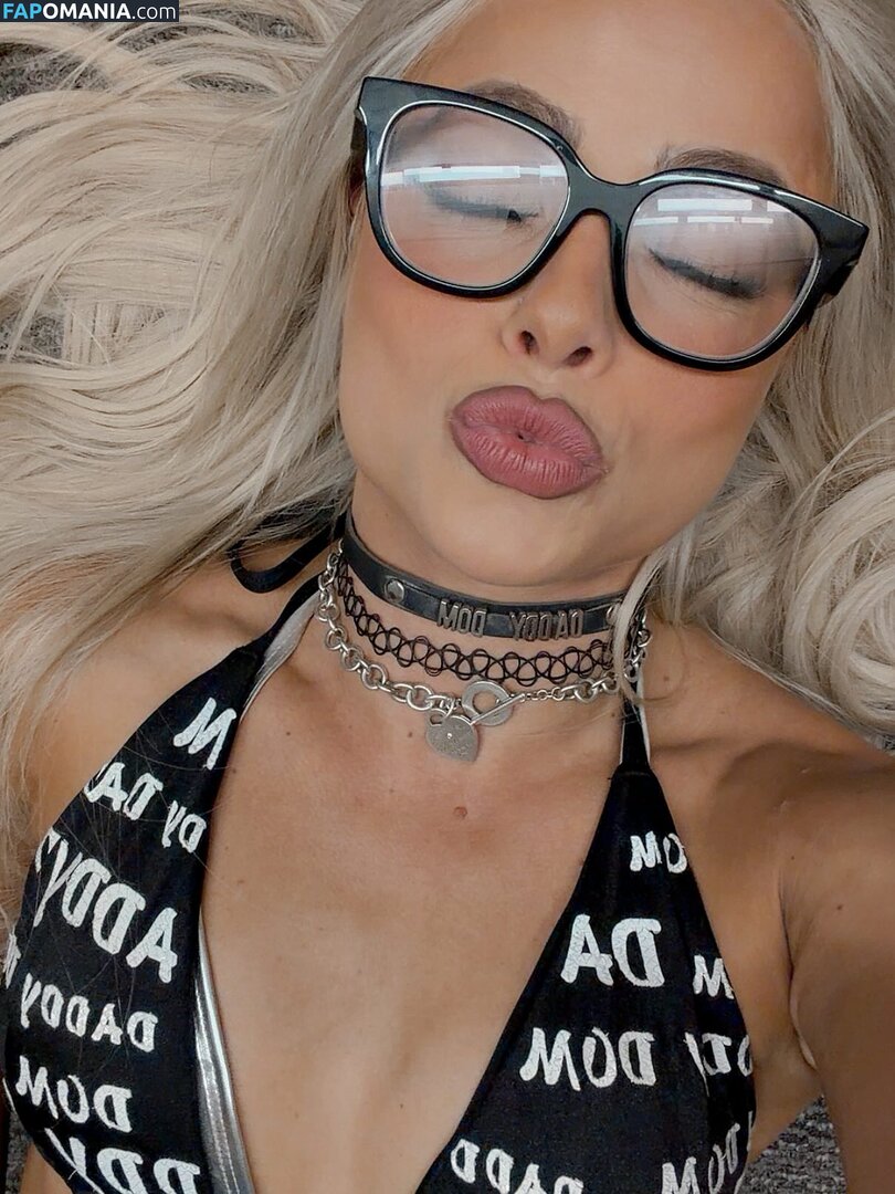 Liv Morgan / https: / yaonlylivvonce Desnudo OnlyFans  Foto filtrada #989