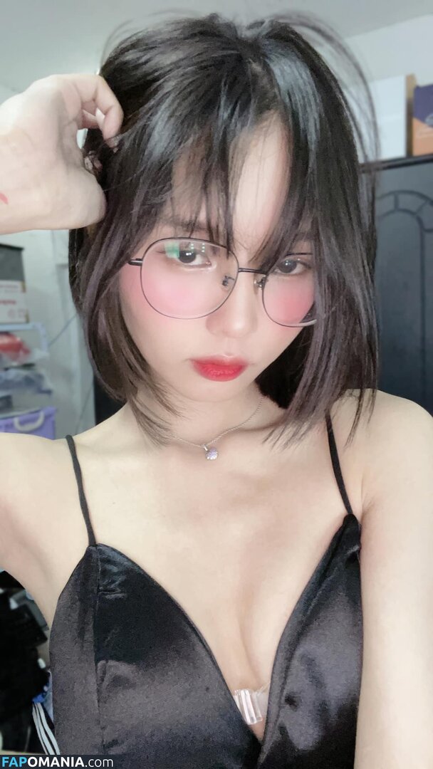 Lilith / Lou Aenlle / llthidk Desnudo OnlyFans  Foto filtrada #1