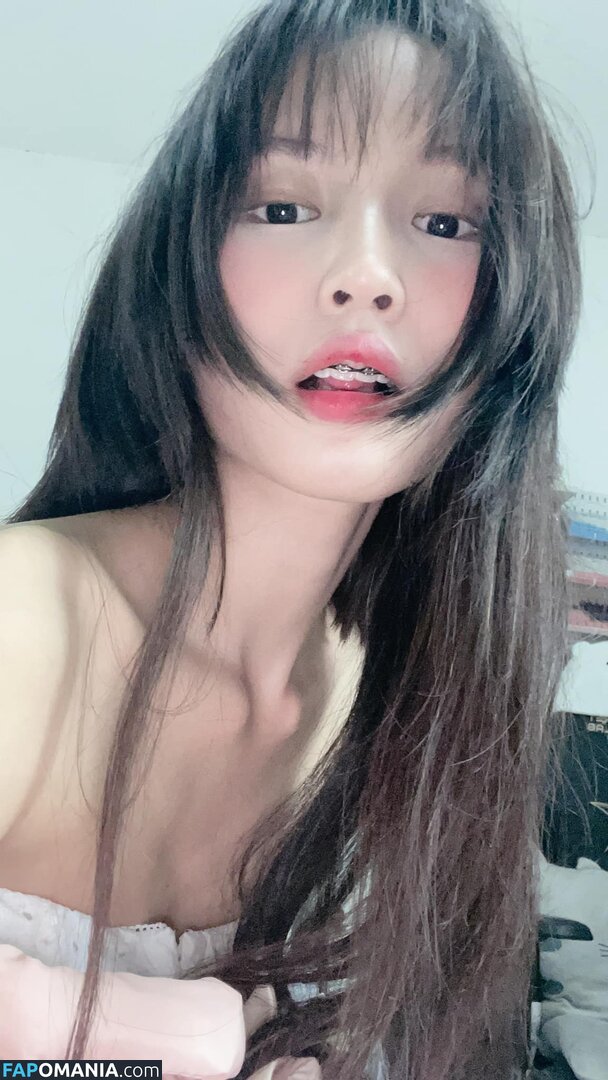 Lilith / Lou Aenlle / llthidk Desnudo OnlyFans  Foto filtrada #7