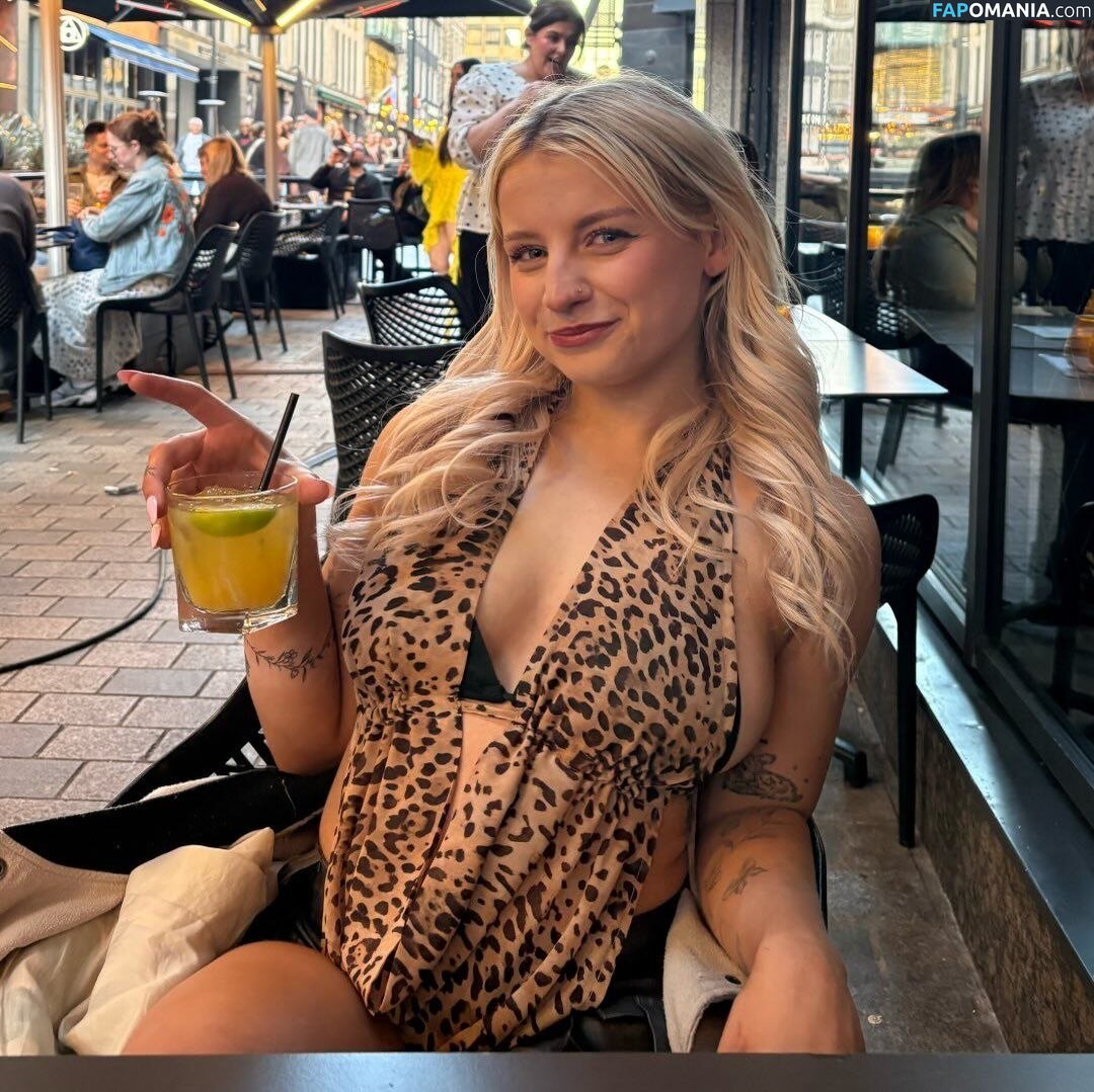 luceoliviaxo / lucyxoliviaa Desnudo OnlyFans  Foto filtrada #5