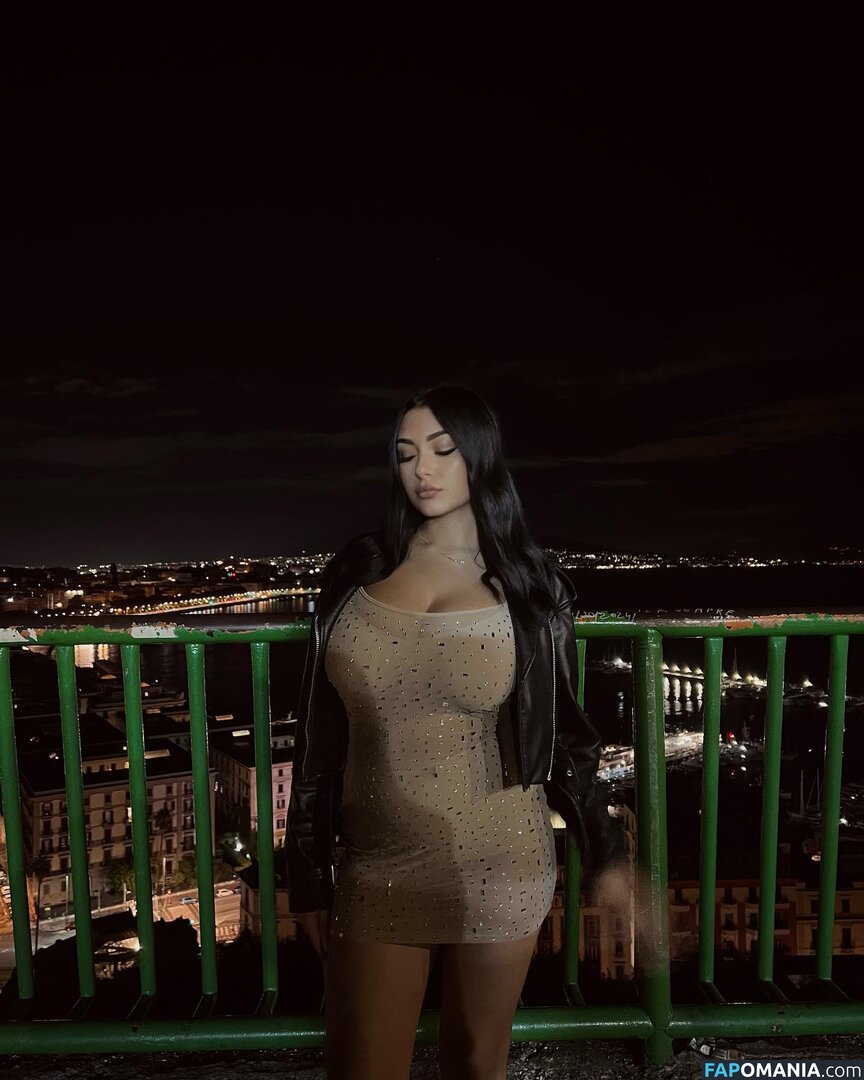 _lucrexiia._ Desnudo OnlyFans  Foto filtrada #22