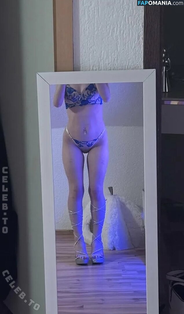 Lucy Müller / https: / luisaahartmann / luisaamachtfaxxen / luisahartmann Desnudo OnlyFans  Foto filtrada #6
