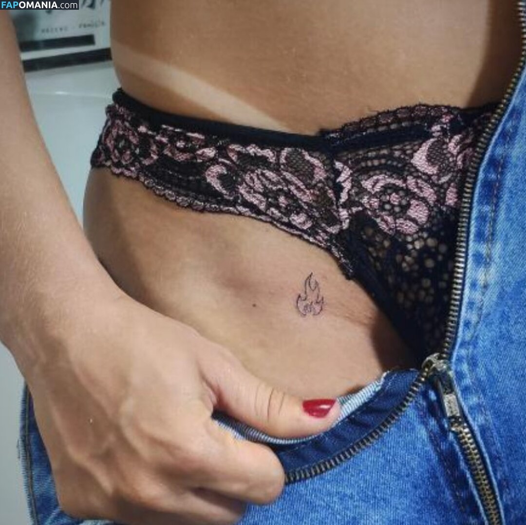 Luma Letícia / luma.focadanafarda Desnudo OnlyFans  Foto filtrada #12