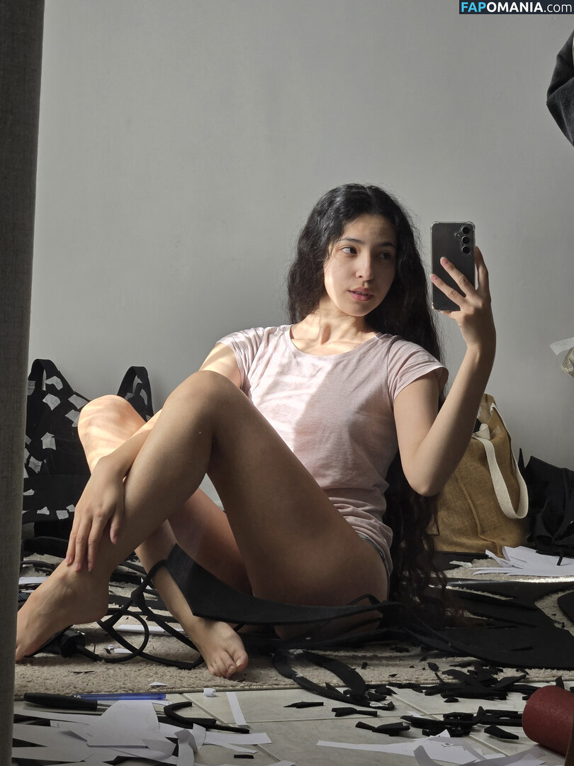 Luna Myosotis / LunaMyosotis Desnudo OnlyFans  Foto filtrada #4