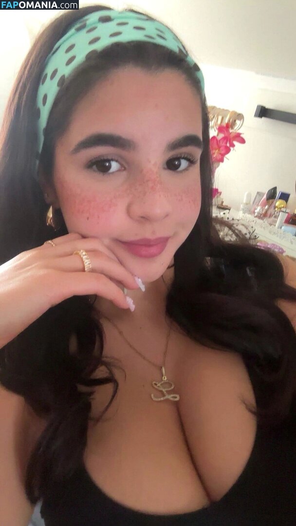 Lunaosantos_23 Desnudo OnlyFans  Foto filtrada #1