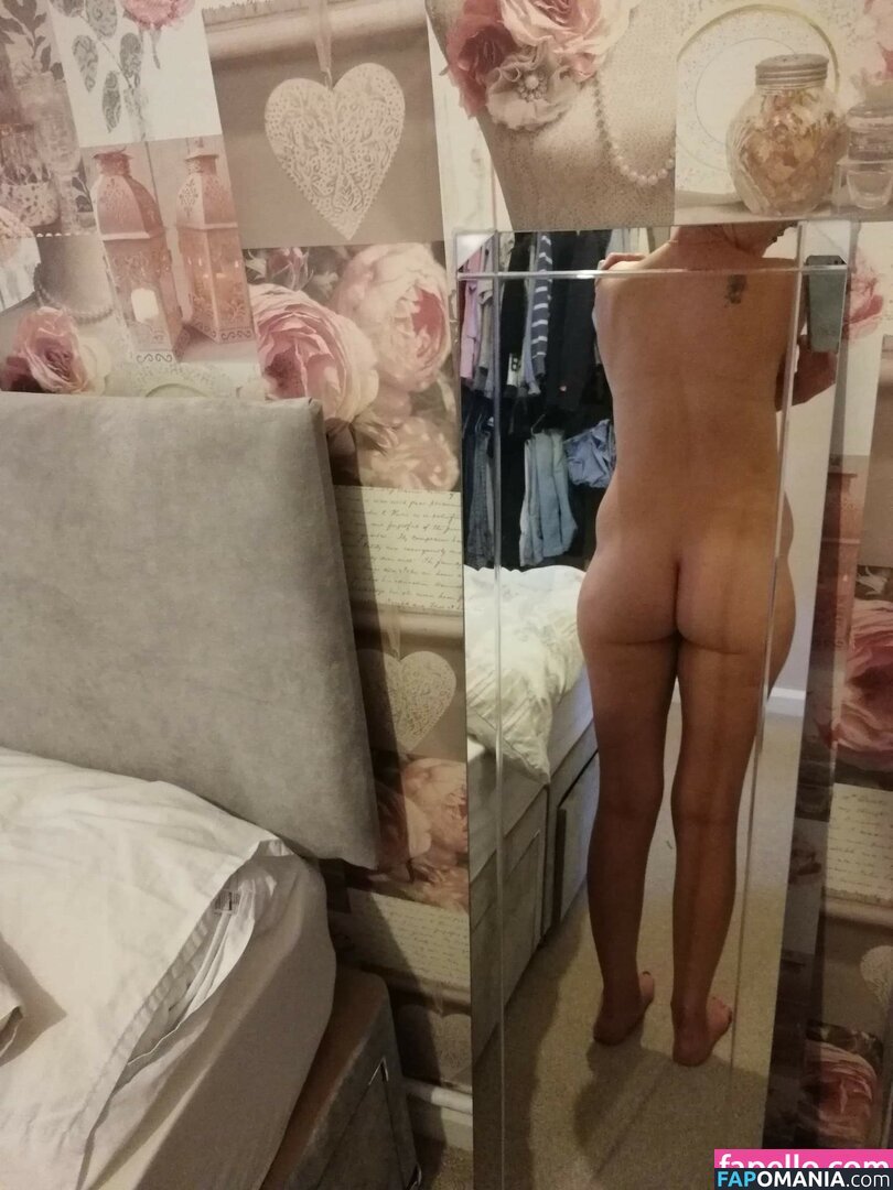 Lyl_24 / layla_24 Desnudo OnlyFans  Foto filtrada #3