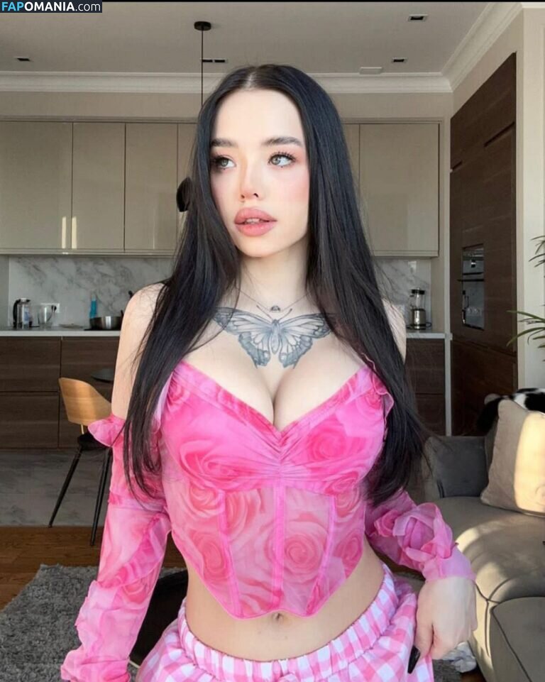 lyna_com2000 Desnudo OnlyFans  Foto filtrada #9
