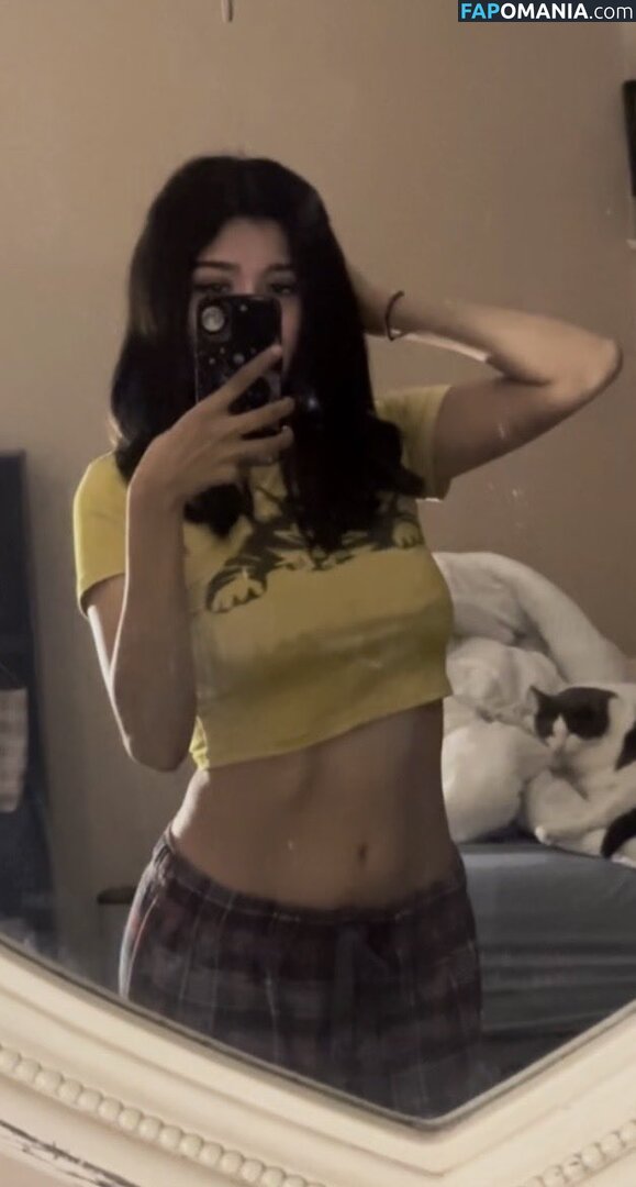 Lynsel_ / https: Desnudo OnlyFans  Foto filtrada #15