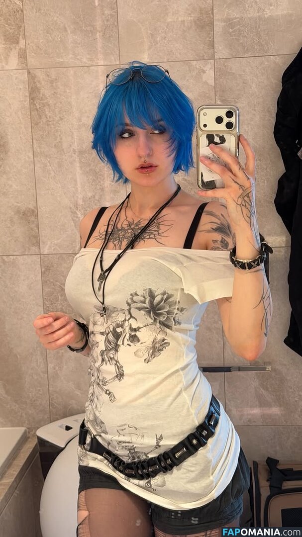 Lyra Crow / lyracr0w0 Desnudo OnlyFans  Foto filtrada #83