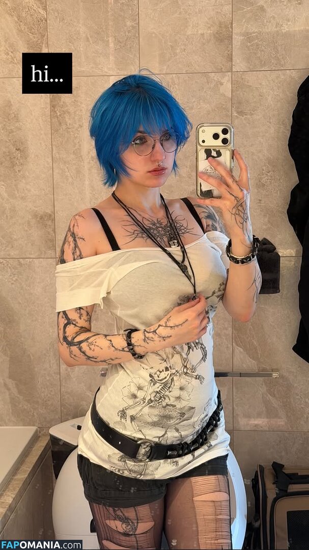 Lyra Crow / lyracr0w0 Desnudo OnlyFans  Foto filtrada #84