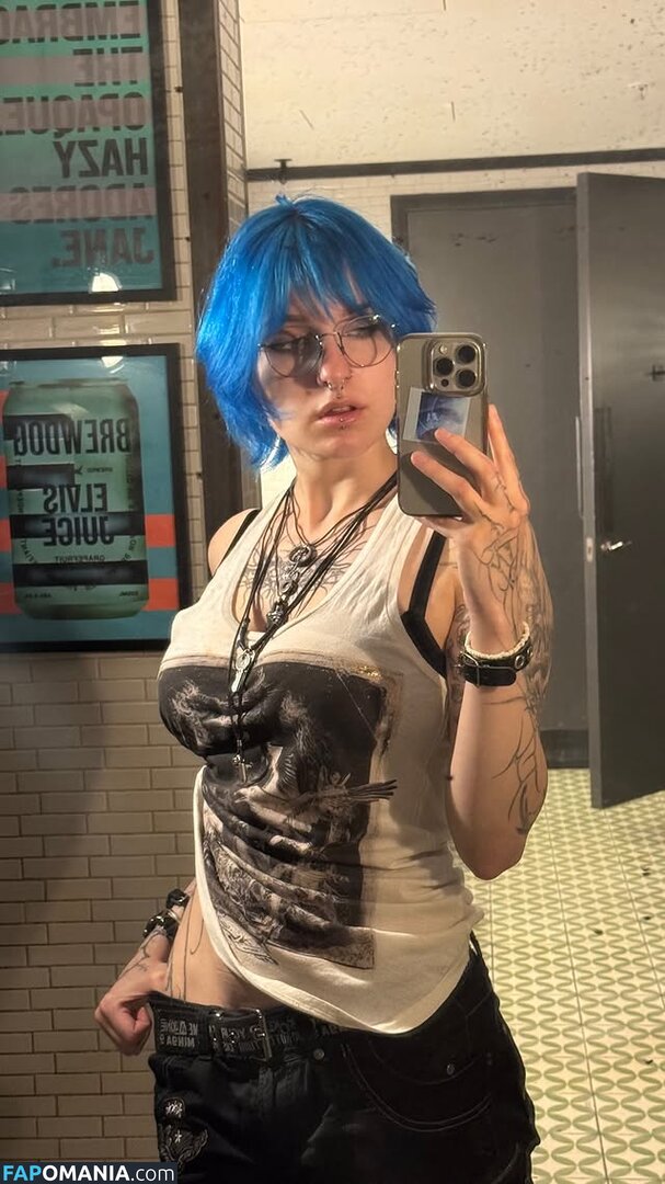 Lyra Crow / lyracr0w0 Desnudo OnlyFans  Foto filtrada #87