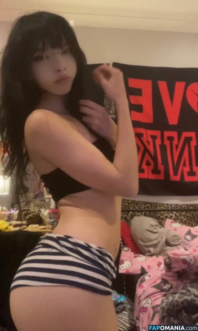 Lyraleafs / lyrafaelovesyou Desnudo OnlyFans  Foto filtrada #3