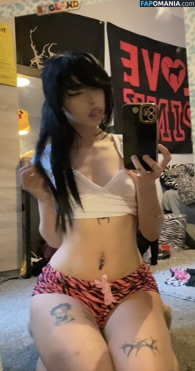 Lyraleafs / lyrafaelovesyou Desnudo OnlyFans  Foto filtrada #6