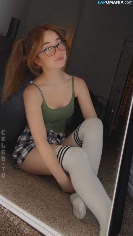 Lyssaurora / https: Desnudo OnlyFans  Foto filtrada #339