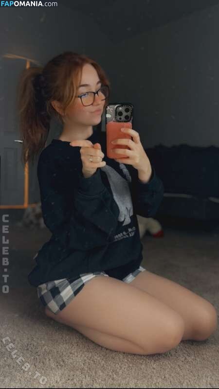 Lyssaurora / https: Desnudo OnlyFans  Foto filtrada #360