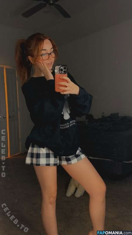 Lyssaurora / https: Desnudo OnlyFans  Foto filtrada #362