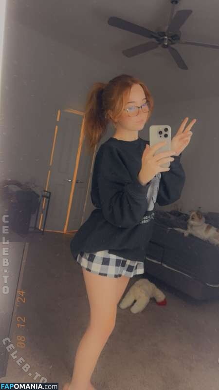 Lyssaurora / https: Desnudo OnlyFans  Foto filtrada #366