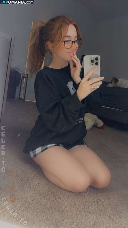 Lyssaurora / https: Desnudo OnlyFans  Foto filtrada #368