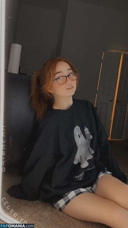 Lyssaurora / https: Desnudo OnlyFans  Foto filtrada #373