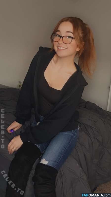 Lyssaurora / https: Desnudo OnlyFans  Foto filtrada #392