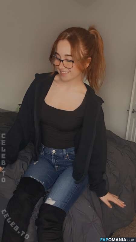 Lyssaurora / https: Desnudo OnlyFans  Foto filtrada #393