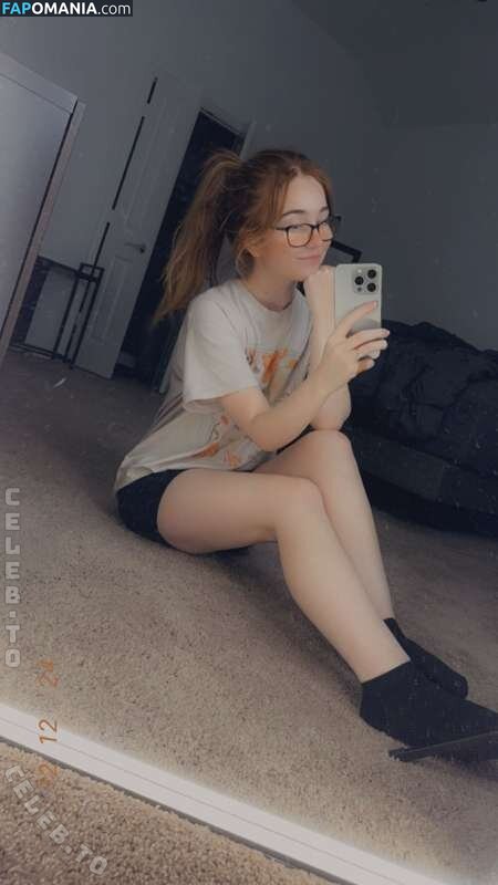 Lyssaurora / https: Desnudo OnlyFans  Foto filtrada #435