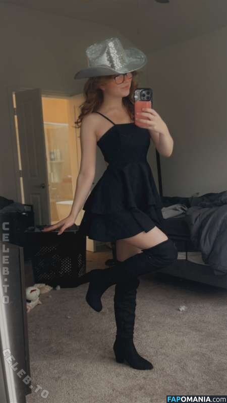 Lyssaurora / https: Desnudo OnlyFans  Foto filtrada #477