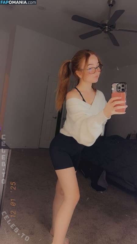 Lyssaurora / https: Desnudo OnlyFans  Foto filtrada #523
