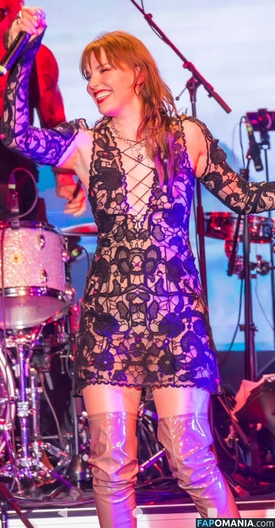 Lzzy Hale / officiallzzyhale Desnudo OnlyFans  Foto filtrada #1