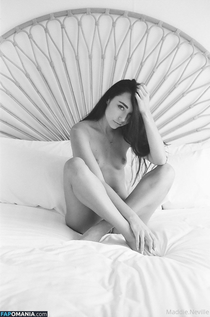 maddieneville / maddieneville_ Desnudo OnlyFans  Foto filtrada #22