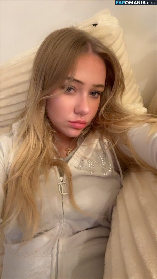 maddythesillyg Desnudo OnlyFans  Foto filtrada #8