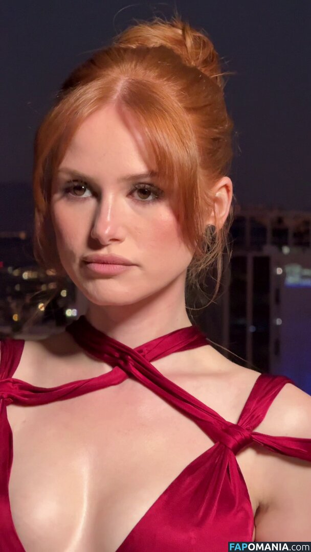 Madelaine Petsch / madelame Desnudo OnlyFans  Foto filtrada #32