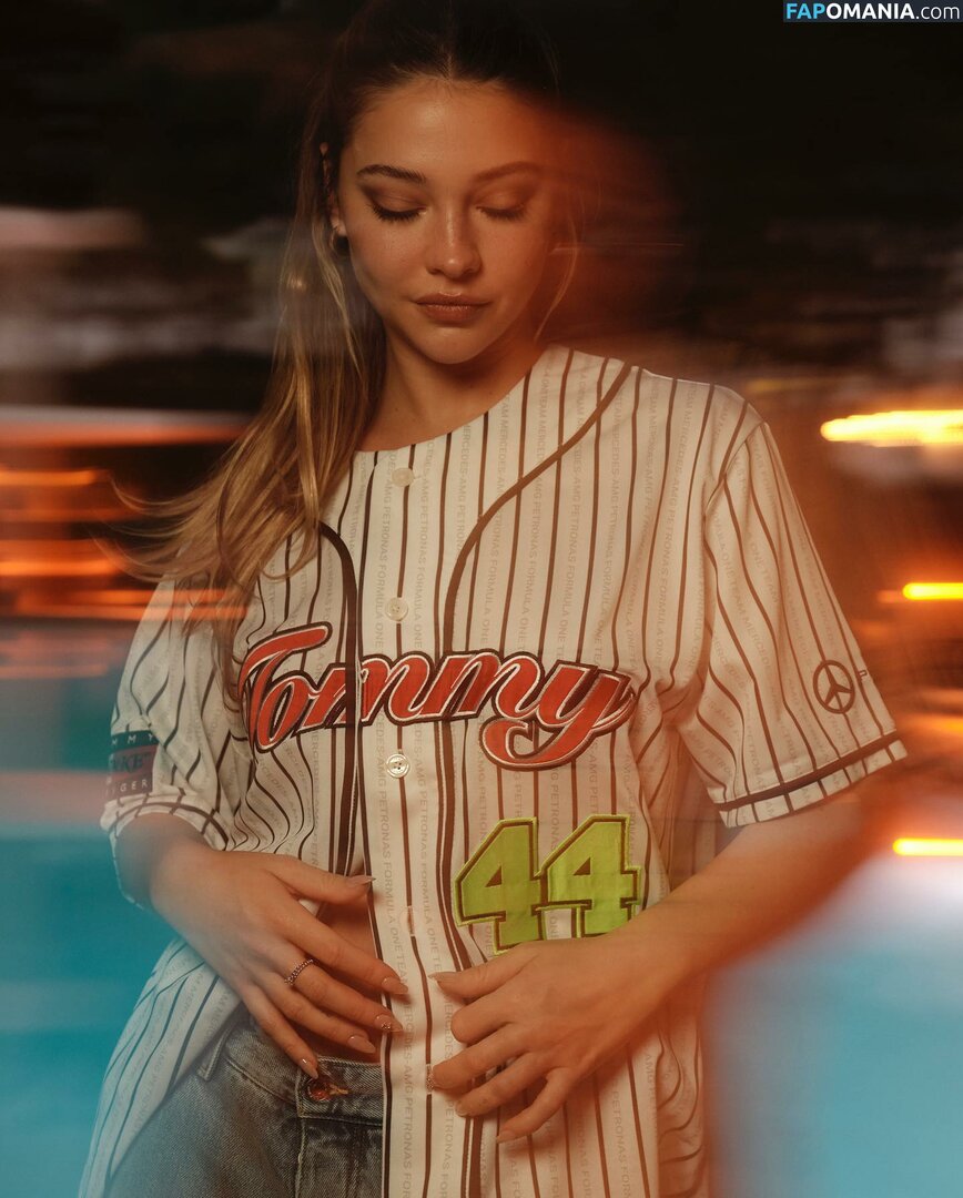 Madelyn Cline / madelyncline Desnudo OnlyFans  Foto filtrada #215