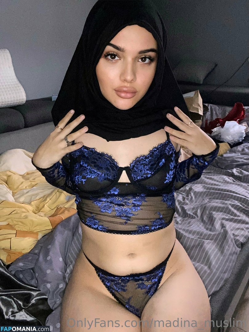 madina_muslim_x / u__m__x Desnudo OnlyFans  Foto filtrada #4