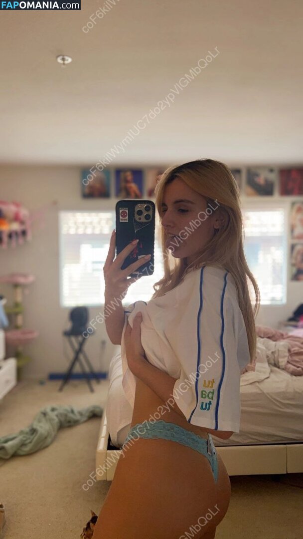 Magazine.rooster / Maggie Roscher Desnudo OnlyFans  Foto filtrada #6