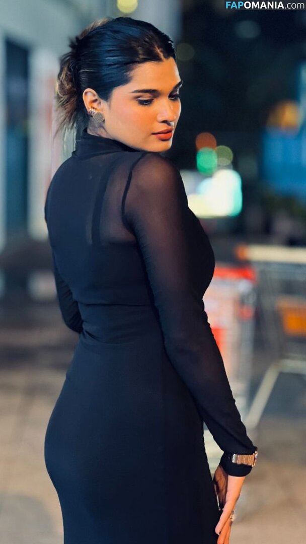 Mansi Suravase Desnudo OnlyFans  Foto filtrada #2