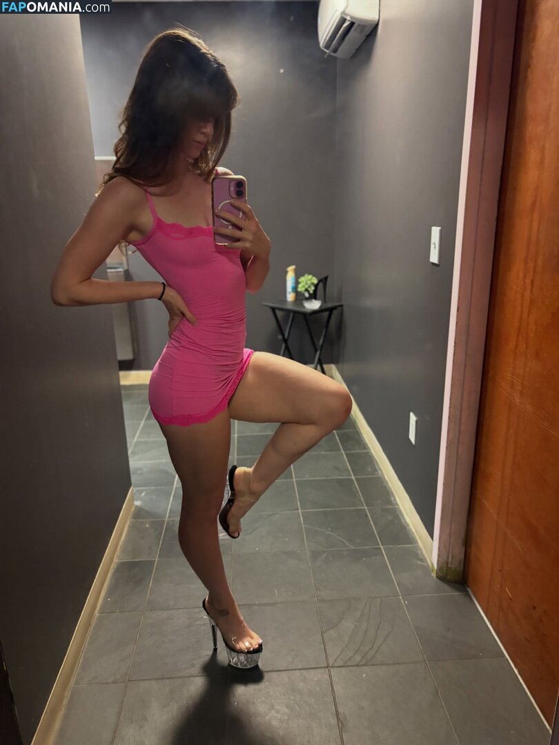 MarieLove220 / marie._.love22 / marieee_loveee Desnudo OnlyFans  Foto filtrada #1
