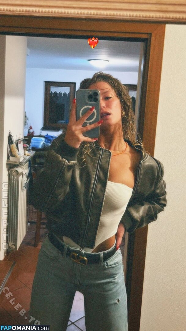 martiitagliabue Desnudo OnlyFans  Foto filtrada #10