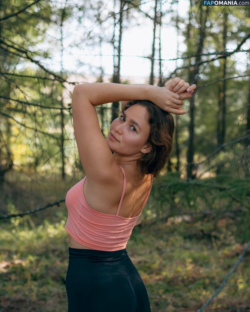 Marusya Shiklina / Marusya outdoors / marusya / marusya.shiklina Desnudo OnlyFans  Foto filtrada #29