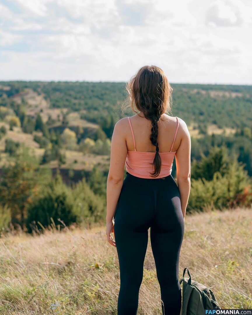 Marusya Shiklina / Marusya outdoors / marusya / marusya.shiklina Desnudo OnlyFans  Foto filtrada #33