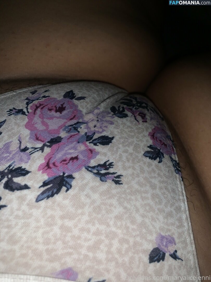 Maryalicejenni Desnudo OnlyFans  Foto filtrada #15