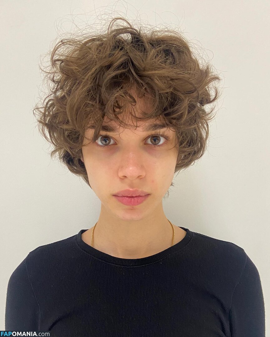 Mathilda Gvarliani / mathilda.gvarliani Desnudo OnlyFans  Foto filtrada #1