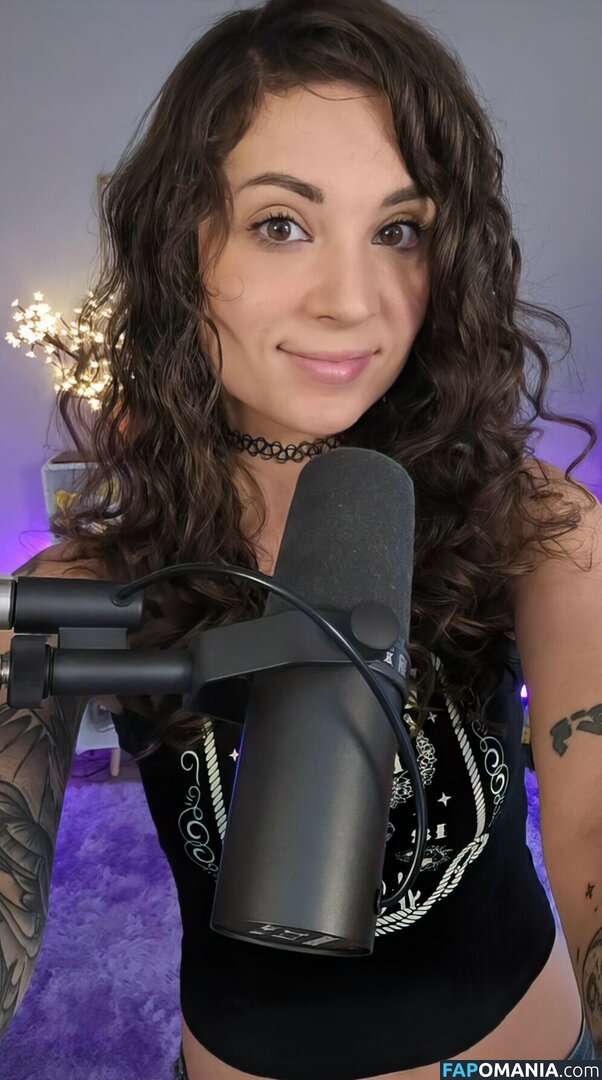 MelonieMac Desnudo OnlyFans  Foto filtrada #2