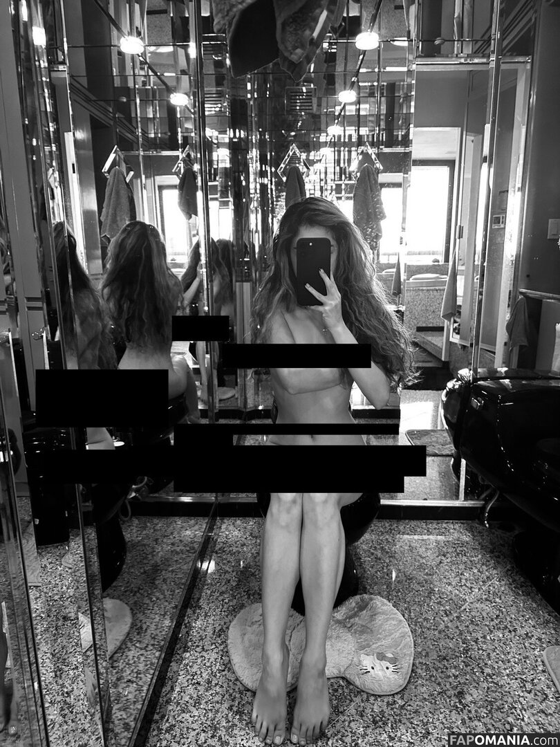 Mia Kerin / miakerin Desnudo OnlyFans  Foto filtrada #137