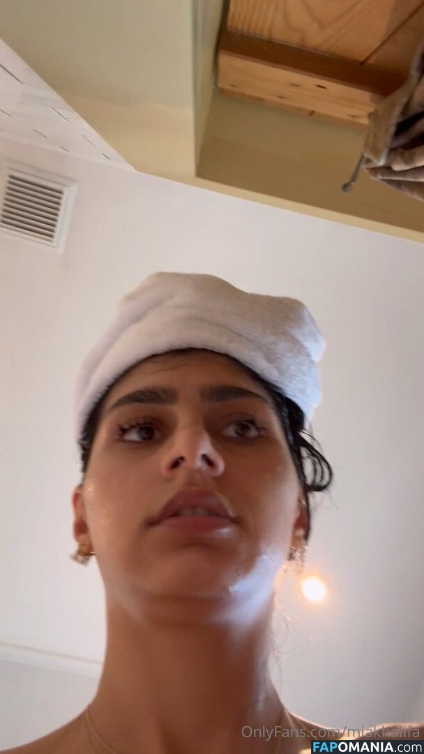 Mia Khalifa / miakhalifa Desnudo OnlyFans  Foto filtrada #62