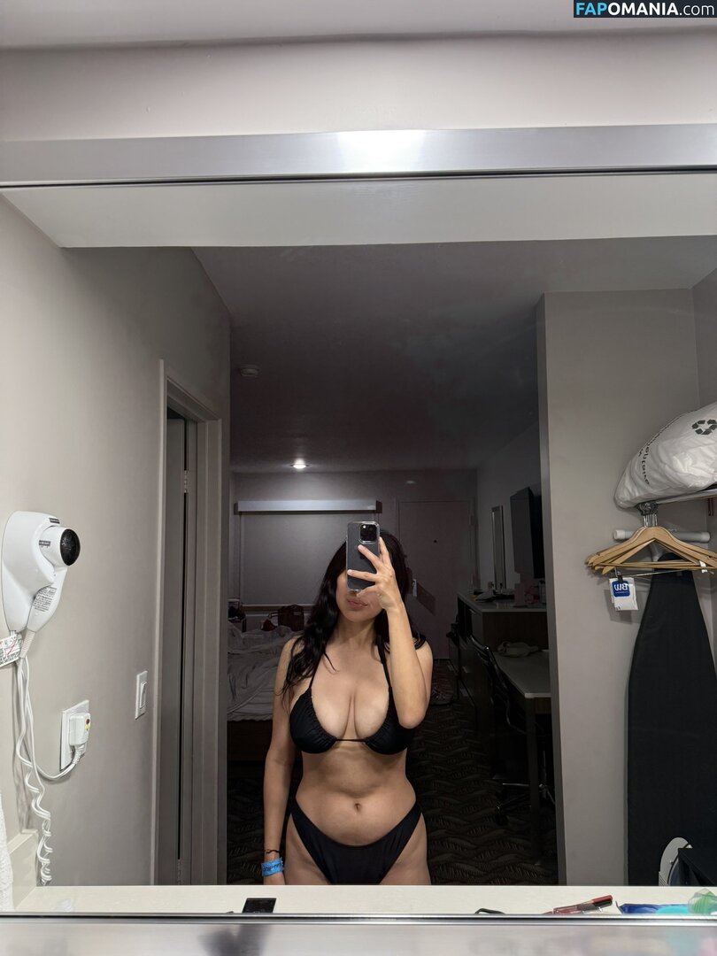 Mikasavader / https: Desnudo OnlyFans  Foto filtrada #6