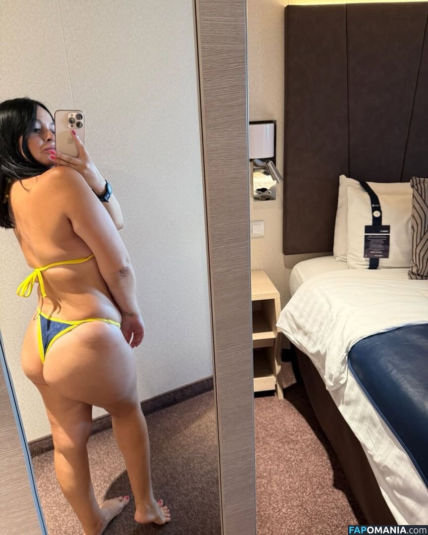 Milena Borrelli / giaguaro_queen / giaguaroqueen_ / giaguaroqueen__ Desnudo OnlyFans  Foto filtrada #17