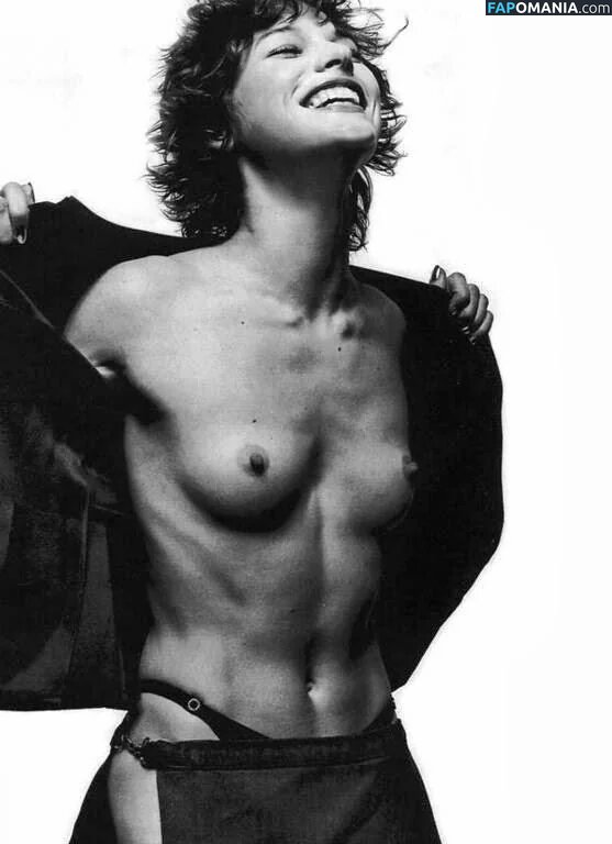 Milla Jovovich / MillaJovovich Desnudo OnlyFans  Foto filtrada #7