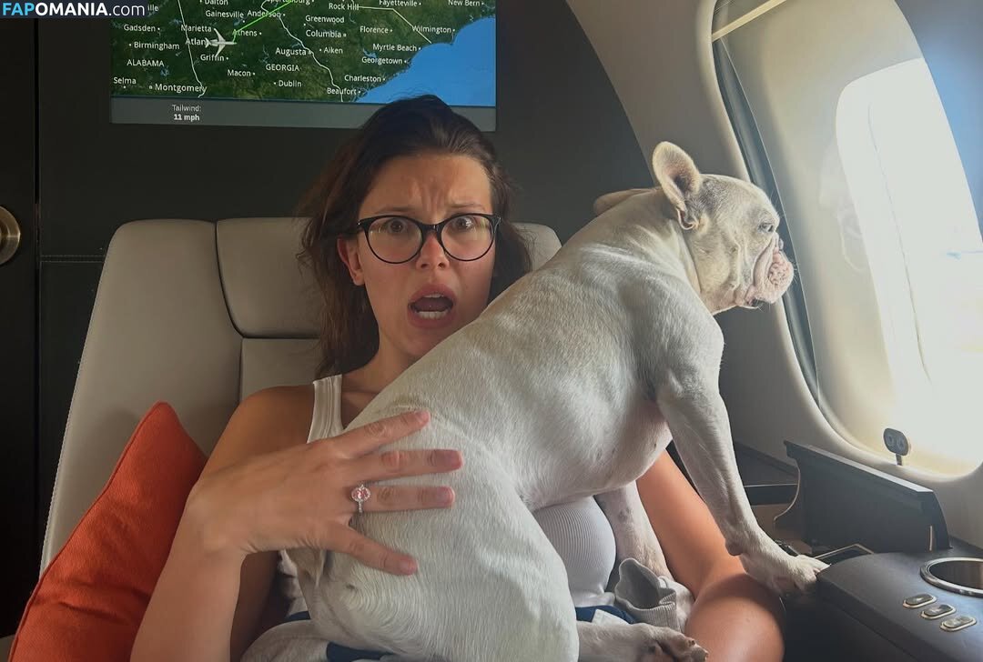 Millie Bobby Brown / milliebobbybrown Desnudo OnlyFans  Foto filtrada #21
