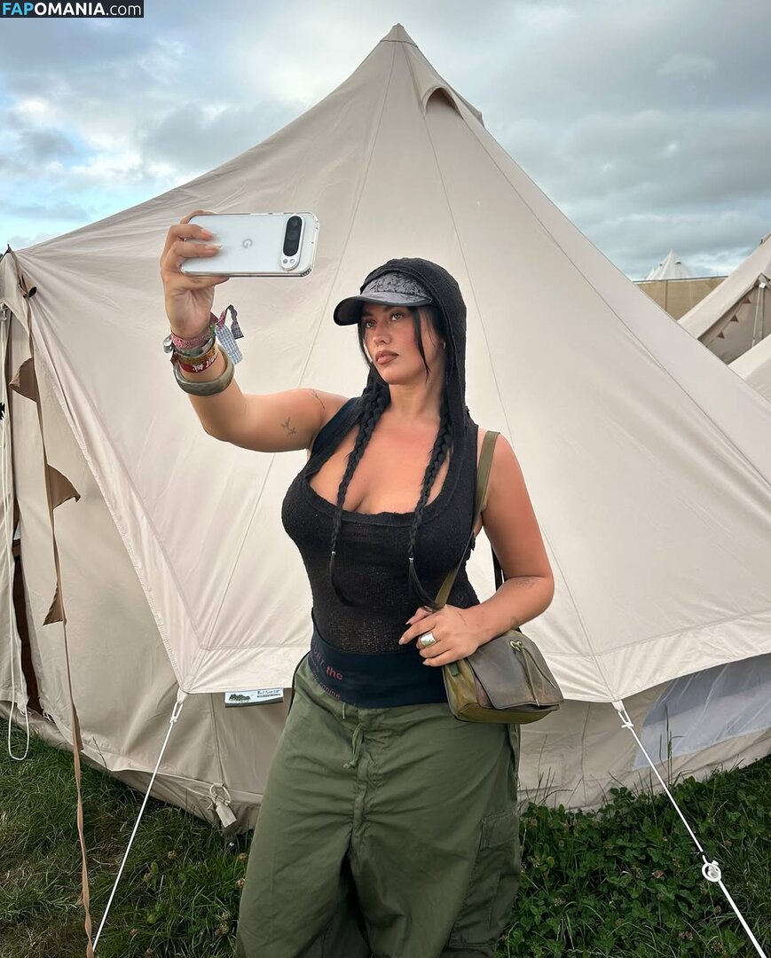 Millie Hannah / explicittbabe / milliehannahhh Desnudo OnlyFans  Foto filtrada #4